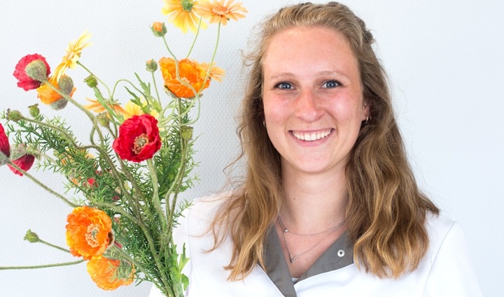Melanie Vastenhout, tandarts